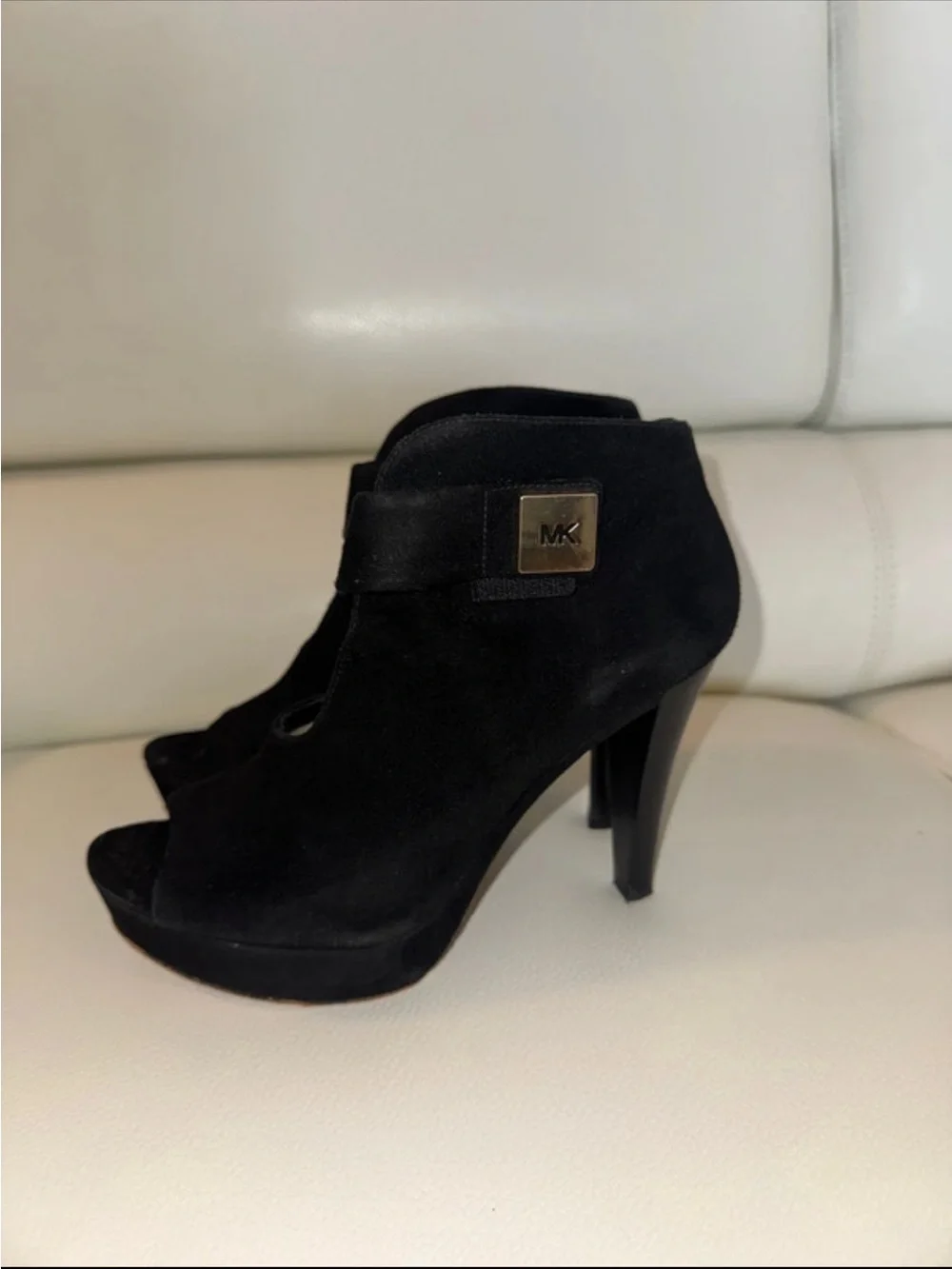 Michael Kors elegant black